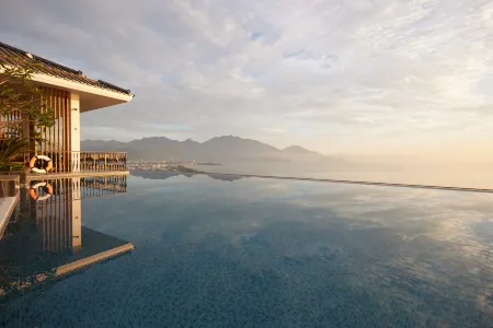 Da Nang - Mikazuki Japanese Resorts & Spa Отели рядом со станцией Đà Nẵng Railway Station