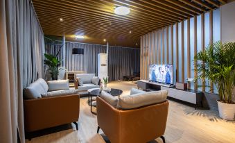 MingQuan hot springs hotel - Housity