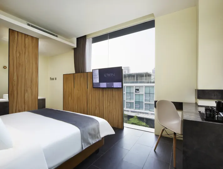 Erian Hotel