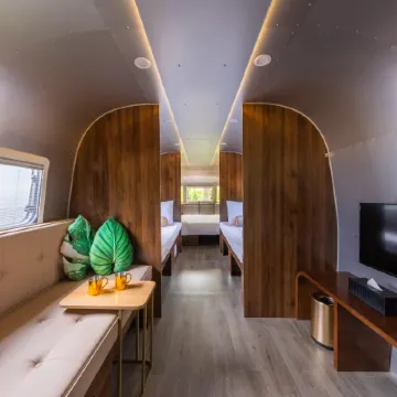 Bon Chill Glamping By Cosmos Otium Отели рядом с достопримечательностью «Горячий источник Сымэн»