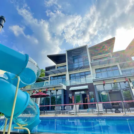 Leisure Hot Spring Residence Housing