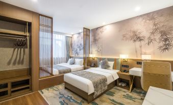Chonpines Hotel (Beijing Wangfujing Nanluoguxiang Store)