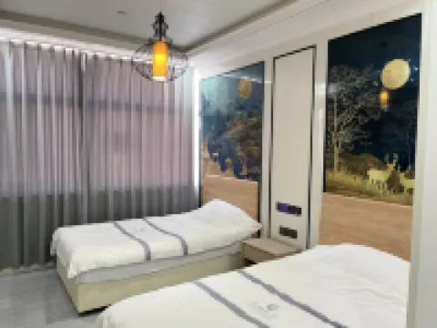 Fengqi Business Hotel فنادق في 