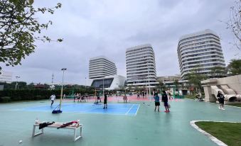 Banana S Design Hotel - Housity