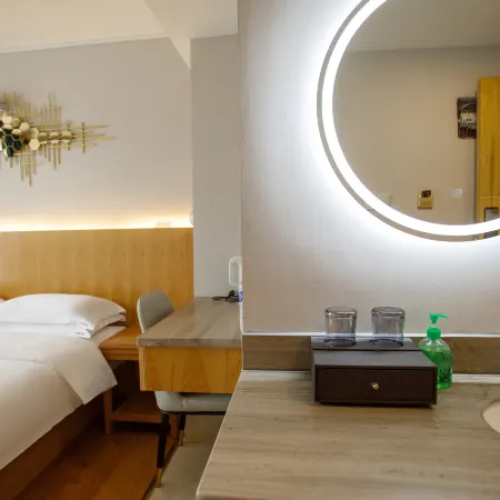 Dushan Yueji Homestay