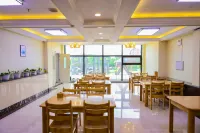 Tianhe Holiday Hotel (Changbai Mountain West Scenic Area Ticket Office Branch)