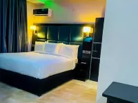 Beniks Courtyard Hotel