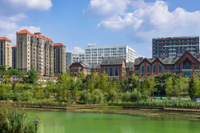 IU Hotel (Gui'an High-speed Railway Station Dakecheng Subway Station) Hotels in GUI an New District
