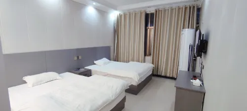 Fuyang Emperor Hotel (Plateau Town Branch) - albergo