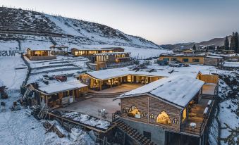 Tekes Qiongkushitai Wusunqi Traveler Camping Hotel