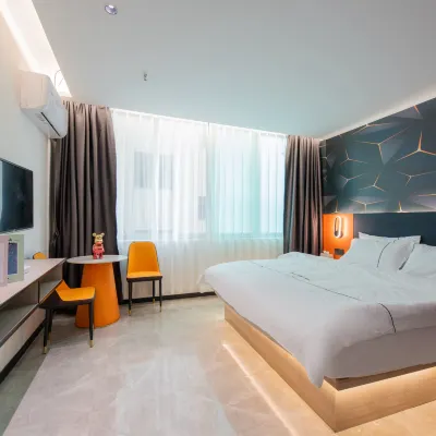 Xiangxie Zhixiang Hotel (Qingyuan Meilin Plaza) Hotels near Qingyuan Xuanzhen Creek Descent