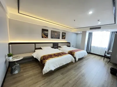 Kings Club Hotels near Zhongxinzhen Huadeng Museum