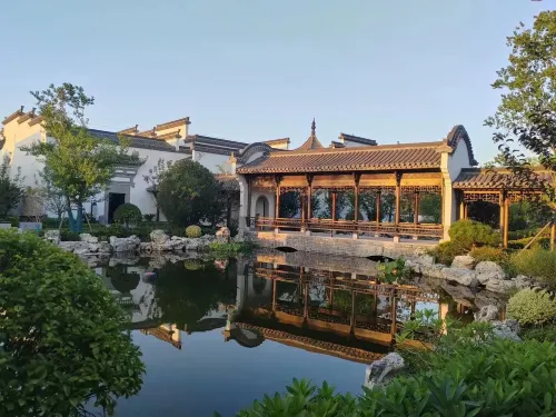 Qiushuiyuan Hotel Hotels in Mengcheng