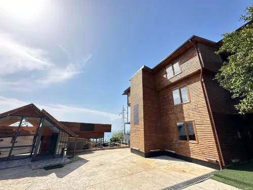 Bungaport Bungalows&Suites فنادق في Cayeli