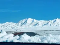 Sayram Lake Chaoke Glamping