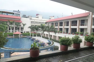 The Wave International Hotel di 