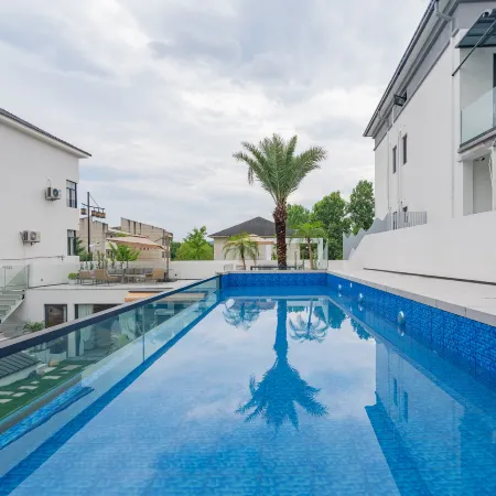 Yingfei July Homestay (Tonglu OMG Heartbeat Paradise Yaolin Fairyland Branch)