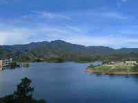 Titian Fengqing Farmhouse