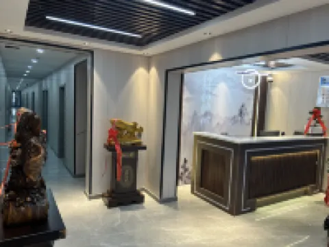 Jin Tianhe Hotel Hotels in Luntai