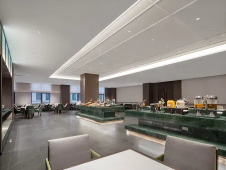 Qianna Hotel (Zhengzhou High-tech Zone University of Light Industry Subway Station) Отели рядом с достопримечательностью «University for Science & Technology Zhengzhou»