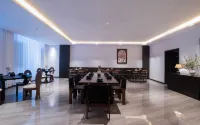 CRUE庫裡藍 | 嶼川典藏·供氧觀景飯店（香格里拉獨克宗古城店）