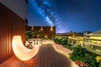 Guilin Yachne· Landscape Mirror Hotel (Guilin Railway Station and the Mixc mall Branch)