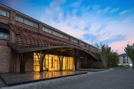 Zhuli Beilu Shanghai Zhujiajiao Ancient Town Store Отели рядом с достопримечательностью «Taohua Island»