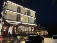 灕水花香·View mountain觀景丨設計師美宿（大圩古鎮店） - 2 星級