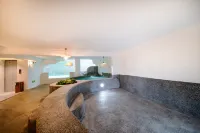 Libo Sanyu Nanting · La Mere Ancienne · Designer Private Hot Spring Resort Villa (Ancient Town) - โรแมนติก