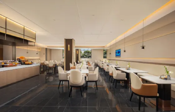 Guangde Confucius Temple Square Sui'an Road Atour Hotel