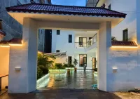 Ruili Secluded Homestay