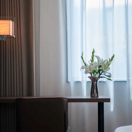 Yufeng Hotel
