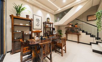 Yuanxi Bieyuan Homestay (Wansui Mountain Wuxia City)