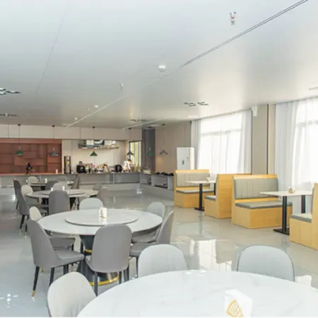 Licheng International Hotel