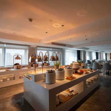Nanyang Hotel (Kunming South High-Speed Railway Station)