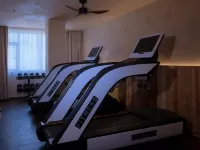 Meili Konggu Snow Mountain - Gym