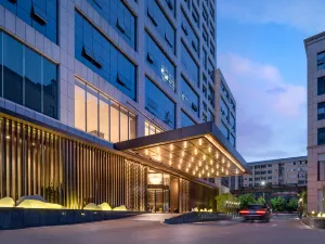 Huaihua Amber Palace Hotel