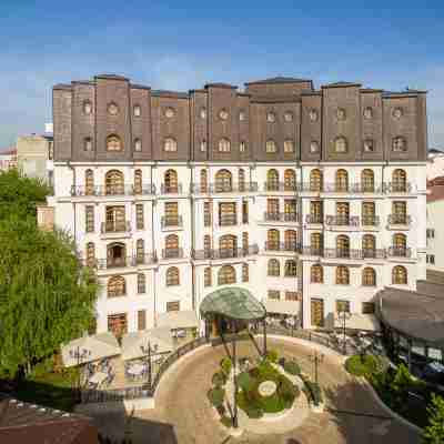 Epoque Hotel - Relais & Chateaux Hotel Exterior