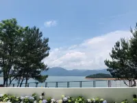 Zixing Xiyan · Hidden Lake and Pines Homestay (Dongjiang Lake Bailang Scenic Area) - pemandangan pegunungan