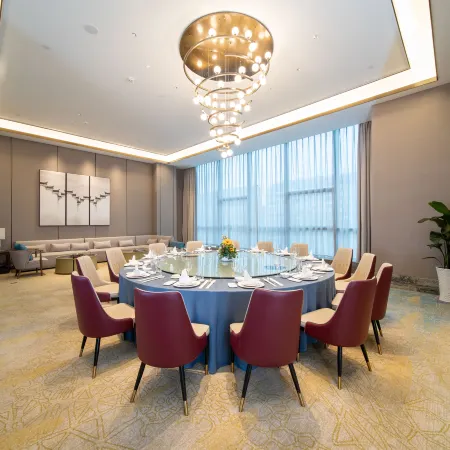 Grand Honor Hotel
