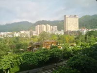 โรงแรมเรเซน ซานหลี่ เซียวฉีคง - โรแมนติก