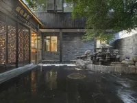 Guohuai Fangxi Courtyard Hotel (Beijing Guang'anmen Subway Station) Hotels near Xidan