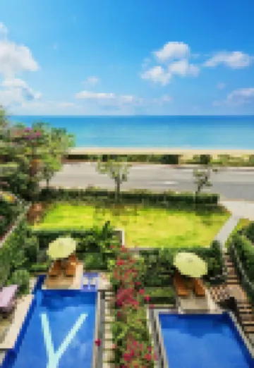 Roy-Sanya Bay Coconut Dream Corridor Hotels near Sanya Airport