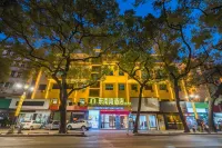 South East Bay Hotel (Huizhou West Lake Pedestrian Street) Hotel in zona Hejiang Attic