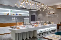 Jingzhou high-speed railway station Fangte Branch Lanou International Hotel Hotels in Jingzhou