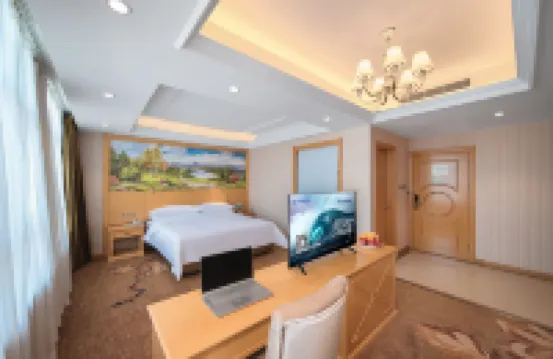 Vienna Hotel (Qingdao Jinshatan Branch, Xuejiadao Metro Station Branch) Hotels in Qingdao