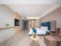 Home Inn Selected (Lincang New Asia Pacific Times Square railway station) Hotels in Lincang