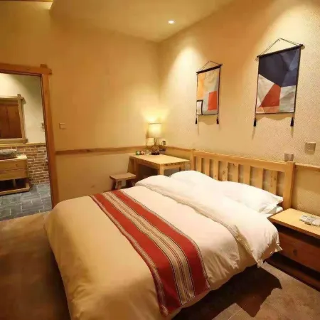 Huaying Homestay