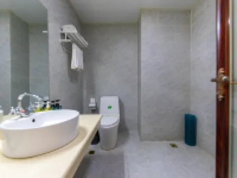 Tuwo Holiday Hotel Hotels in Huating
