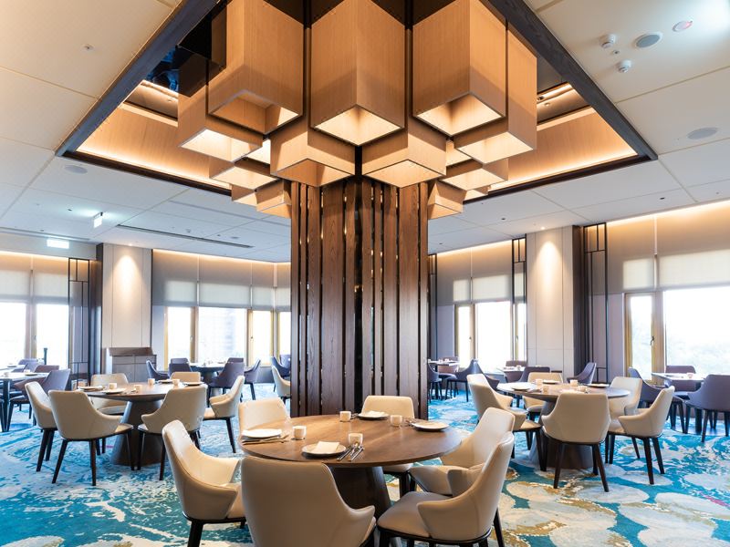 1. 더 하워드 프린..